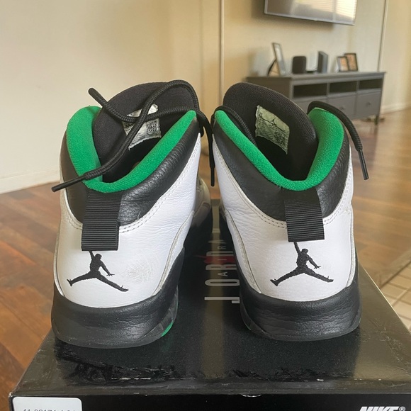 Jordan 10 - Picture 3 of 7